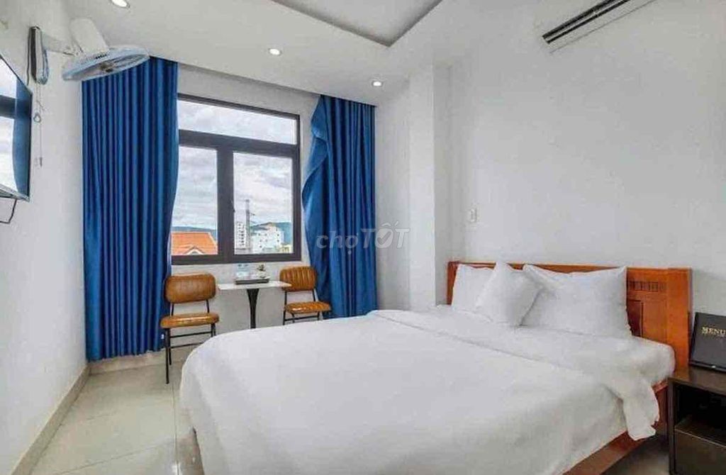 Bán Nhà 5 Tầng đường 10m5 Nguyễn Công Trứ 94m giá tốt
