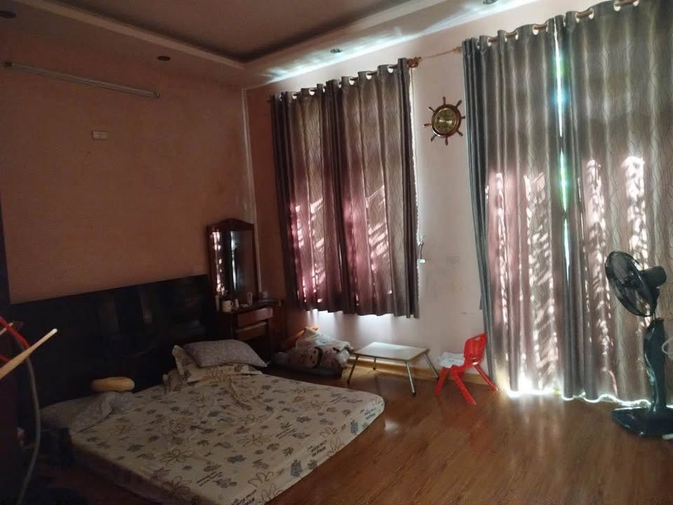 🏠 BÁN NHÀ 3 TẦNG MẶT TIỀN ĐƯỜNG NGUYỄN HỮU HUÂN, TRUNG TÂM TP NHA TRANG, VỊ TRÍ ĐẸP Ở KINH DOANH, DU KHÁCH TÂY TẬP TRUNG ĐÔNG