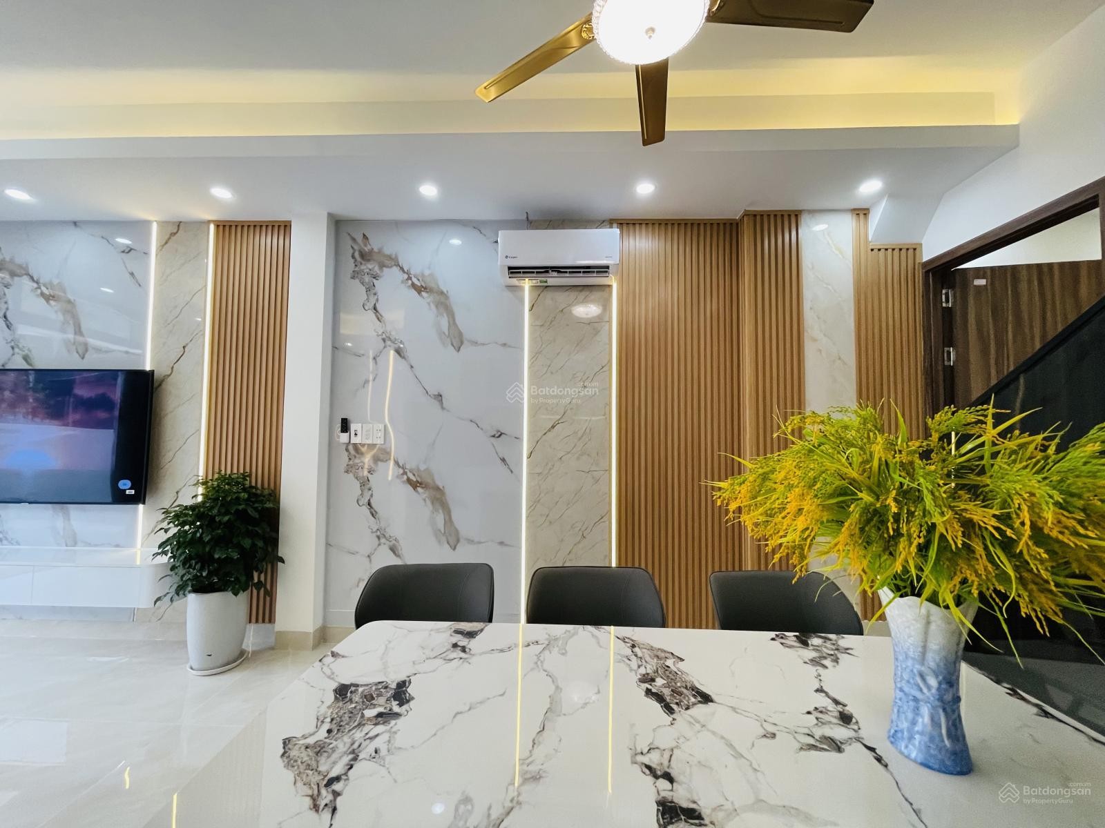 Siêu phẩm nhà 3 tầng Duy Tân trung tâm TP Huế. 4PN/4WC. Nhỉnh 3 tỷ - Ảnh 13
