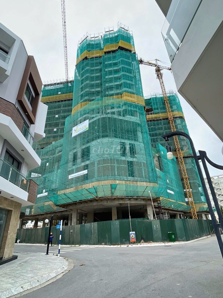 CĂN HỘ CAO CẤP HACOM TOWER CÁCH BIỂN CHỈ 3 PHÚT DI CHUYỂN