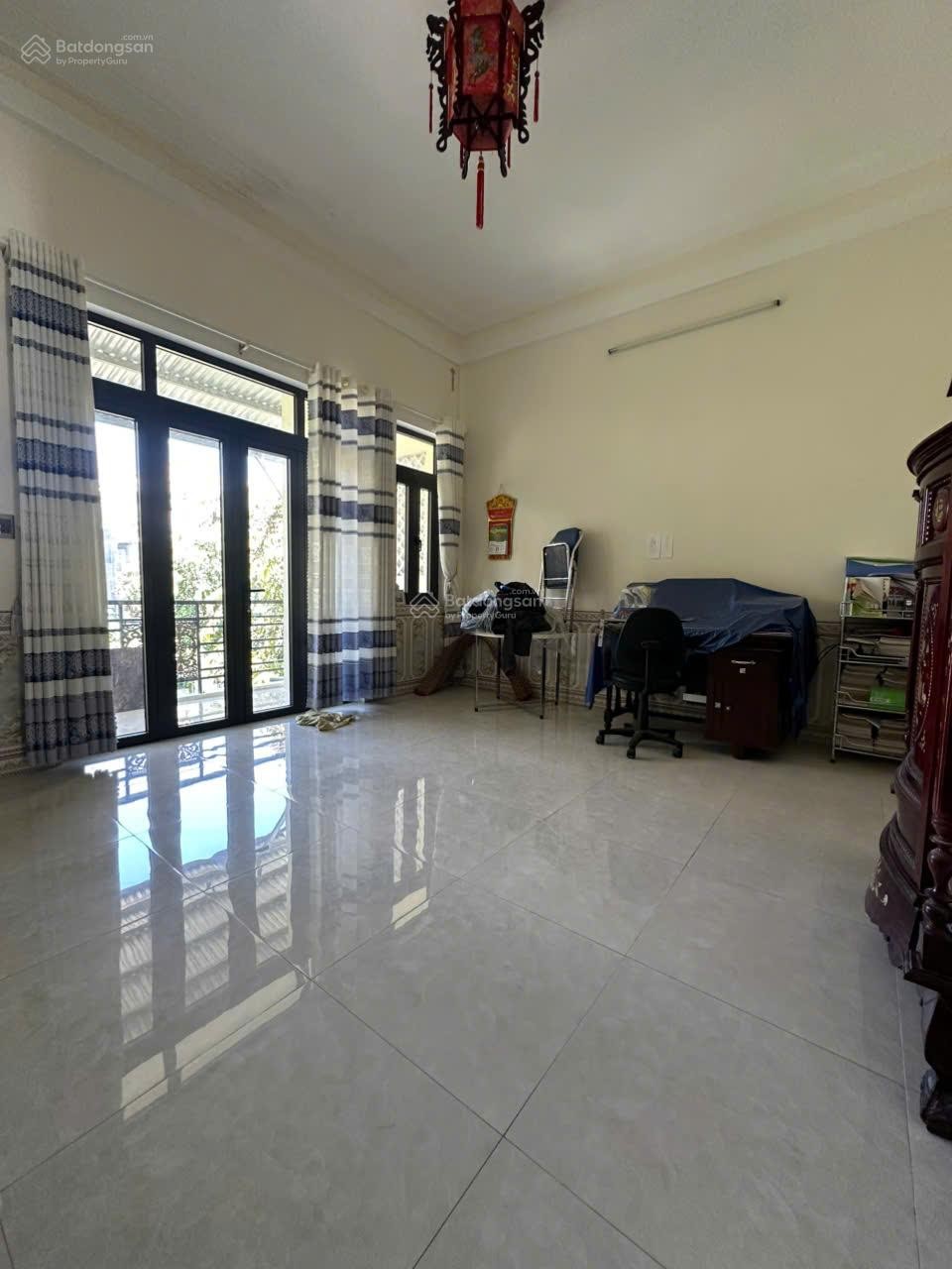 Bán nhà riêng 34 Mạc Thị Bưởi, 3,85 tỷ, 85m2, 3PN, 2WC, pháp lý đầy đủ