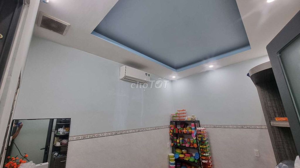 Bán Nhà Tặng Kèm Nội Thất 170 Triệu, Gần Siêu Thị BigC (Go).