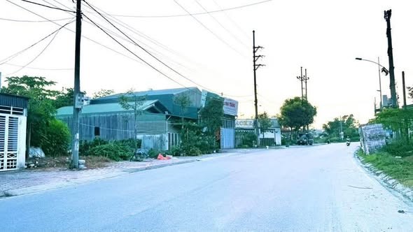 💵💵 LAI CHÂU EM BÁN NHÀ 2 tầng mặt đường trường chinh kinh doanh buôn bán - Ảnh 1