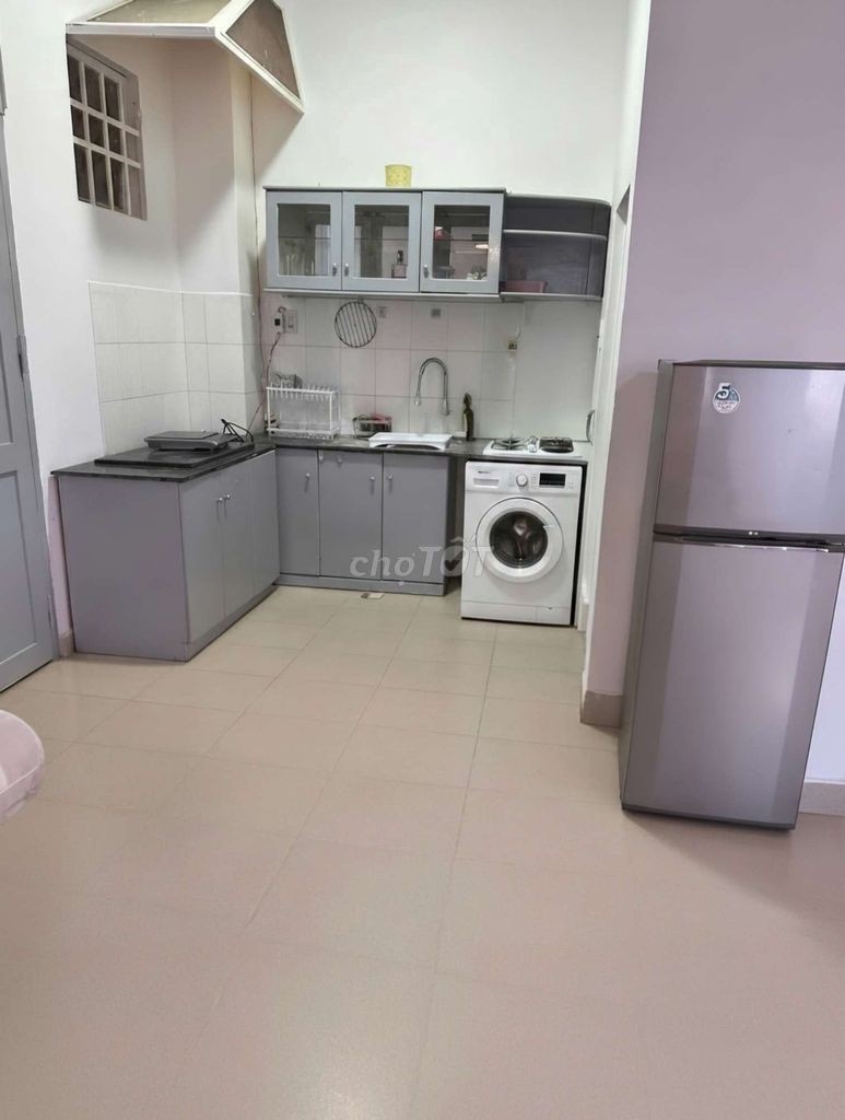 Bán căn góc có ban công//2 tỷ 650 chung cư Nguyễn Lương Bằng TT Đà Lạt