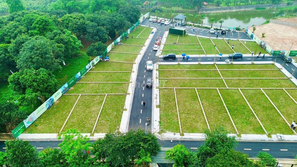 ĐẤT HÒA LẠC KĐT VỆ TINH CÔNG NGHỆ CAO, 100M, MT5,4M, GIÁ 3,87 TỶ - Ảnh 1