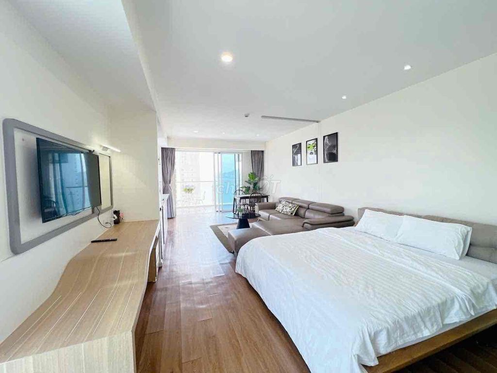 Cho thuê căn góc view biển - căn STUDIO toà ARIYANA - Ảnh 1