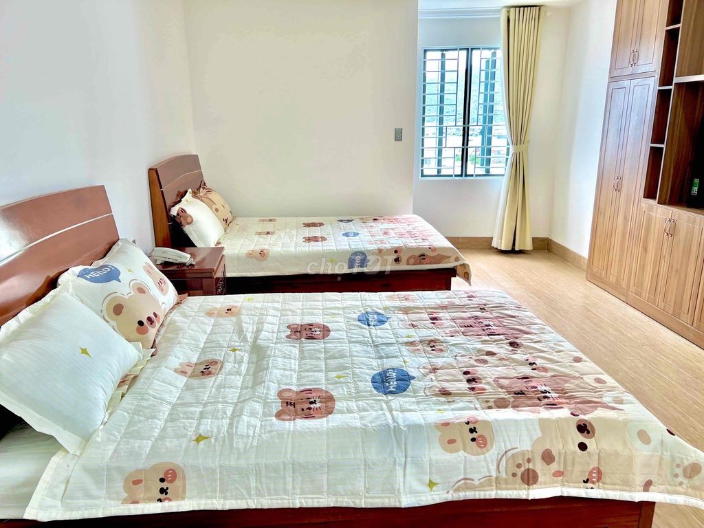 Cho thuê căn hộ đầy đủ nội thất , mt đường Phước Long Nha trang