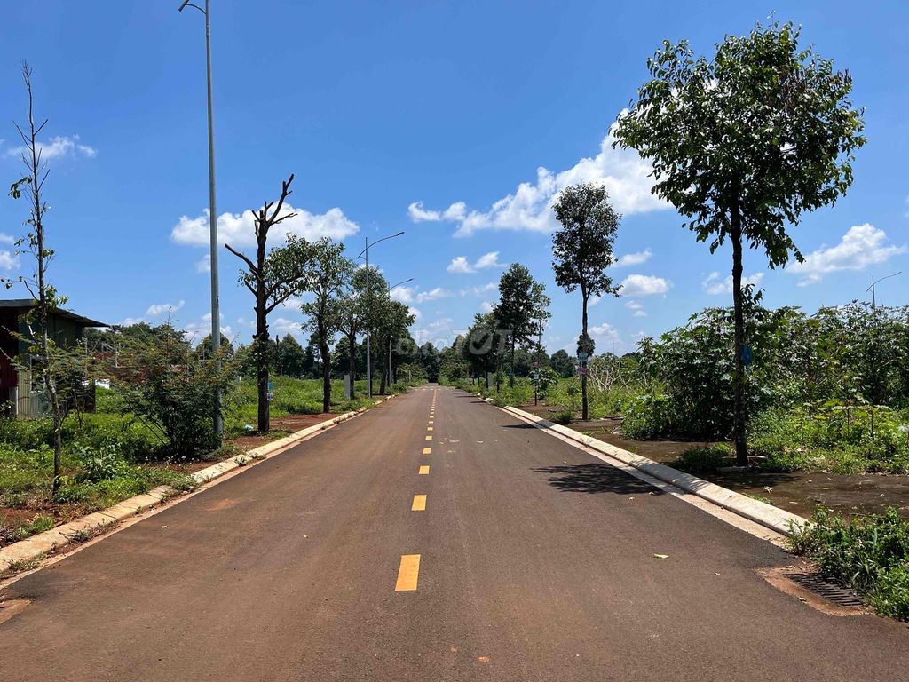 Đất Tái Định Cư Nguyên Xuân Nguyên 4,7-4,9 ty? full thổ - Ảnh 3