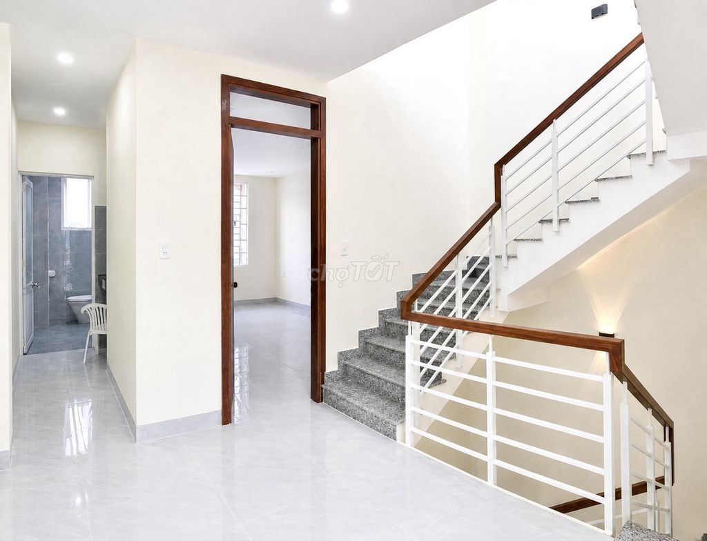 CHO THUÊ NHÀ 4 PHÒNG NGỦ KHU ĐÔ THỊ MỸ GIA GÓI 3 GIÁ 20 TRIỆU/ THÁNG