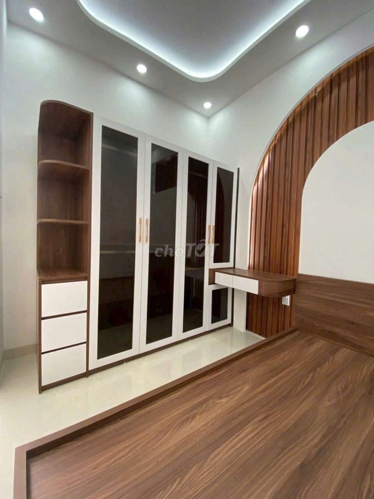 CHO THUÊ NHÀ ĐẸP MỚI XÂY ĐƯỜNG PHƯỚC LONG, NAM NHA TRANG