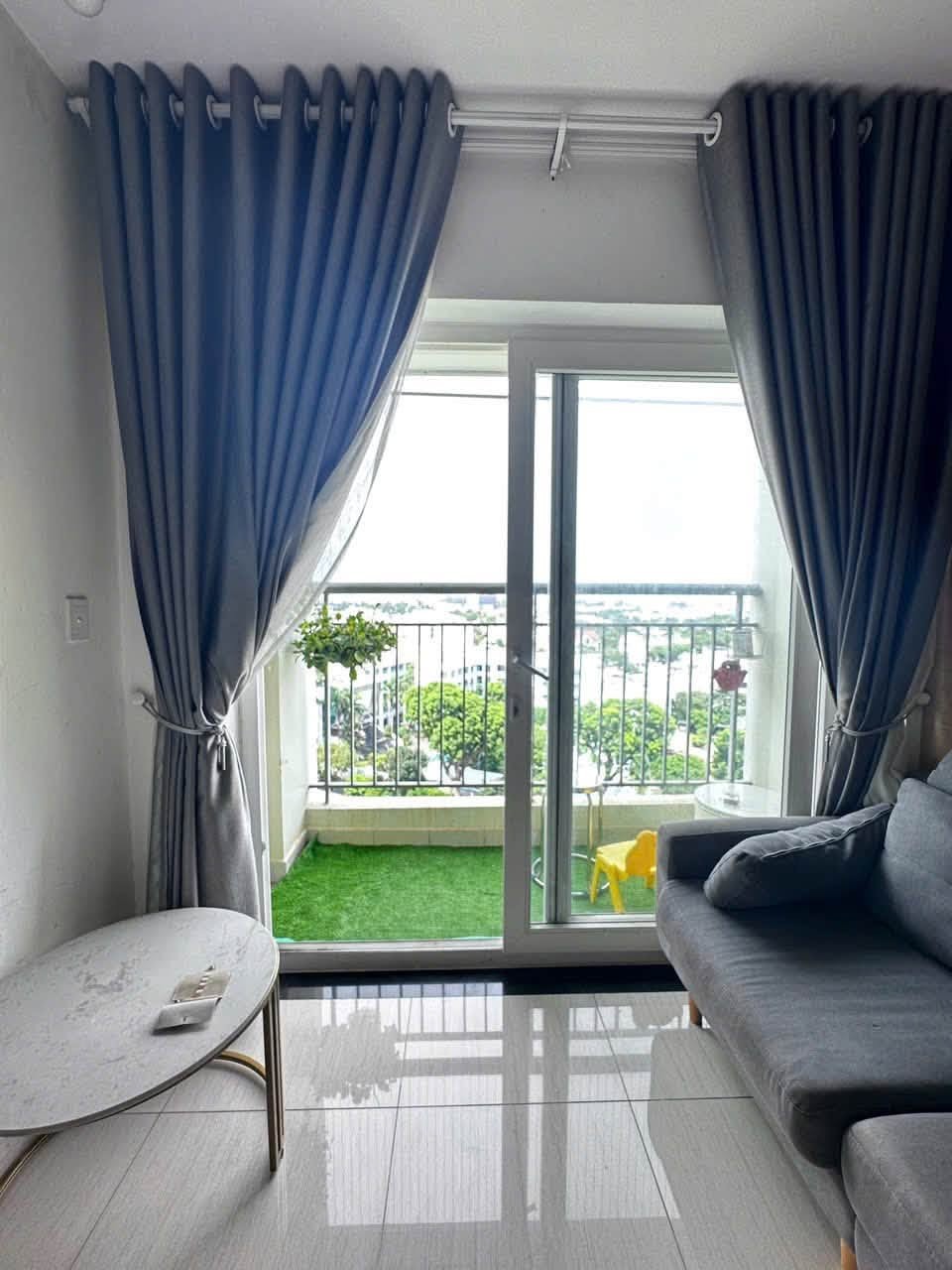 Do gia đình chuyển nơi ở nên chính chủ cần bán: Căn hộ B2-11, chung cư Moothlight địa chỉ 102 Đặng Văn Bi, p. Thủ Đức, HCM,