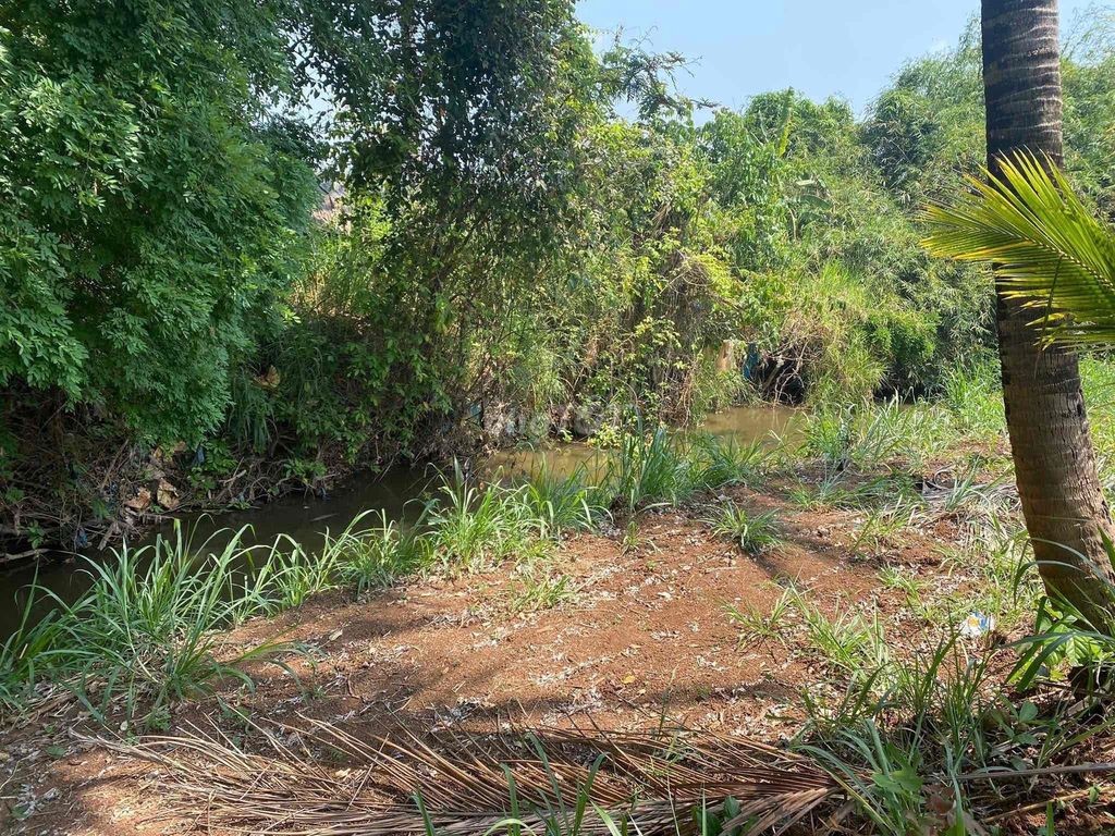 ĐẤT VIEW SUỐI PHƯỜNG EAKAO HỖ TRỢ VAY 3 BÊN