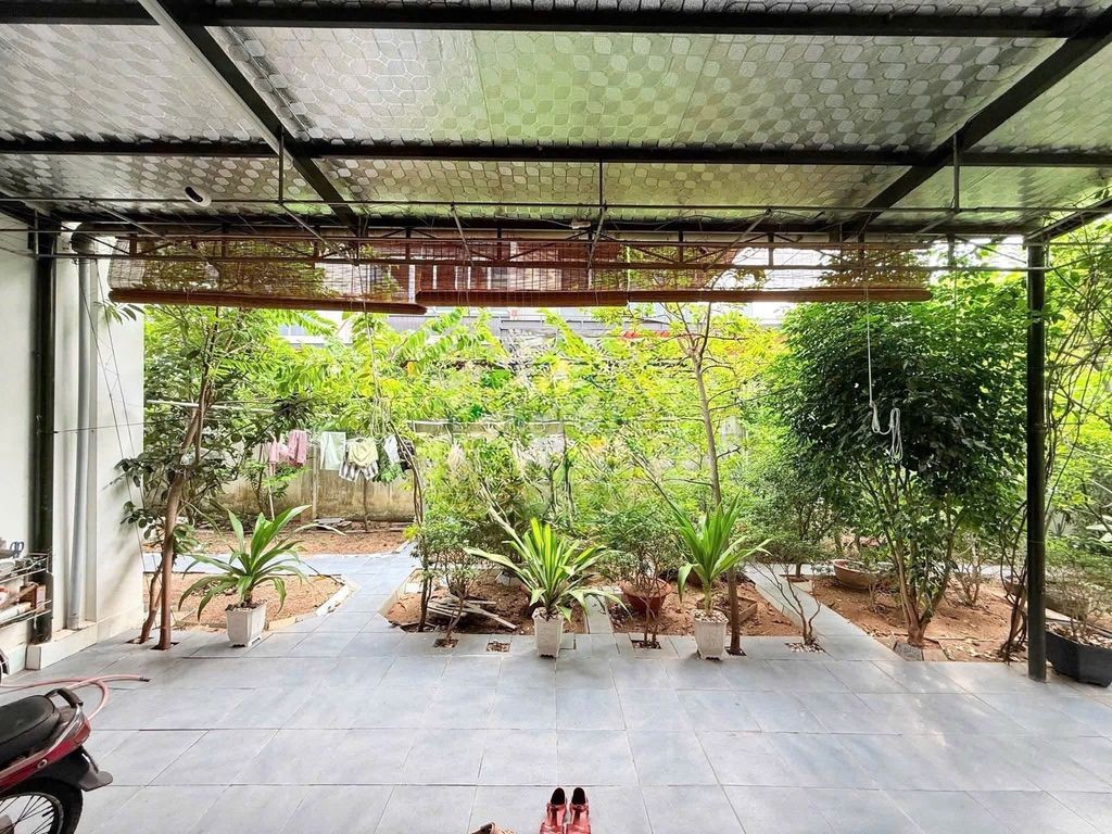 CHO THUÊ NHÀ SÂN VƯỜN 4 PHÒNG NGỦ NAM NHA TRANG GIÁ 27 TRIỆU/ THÁNG