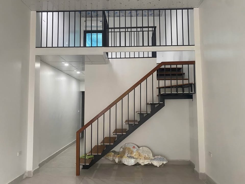 Giá cả vật liệu leo thang xây nhà bgio cũng tốn kém lắm các bác sẵn có căn nhà - Ảnh 2