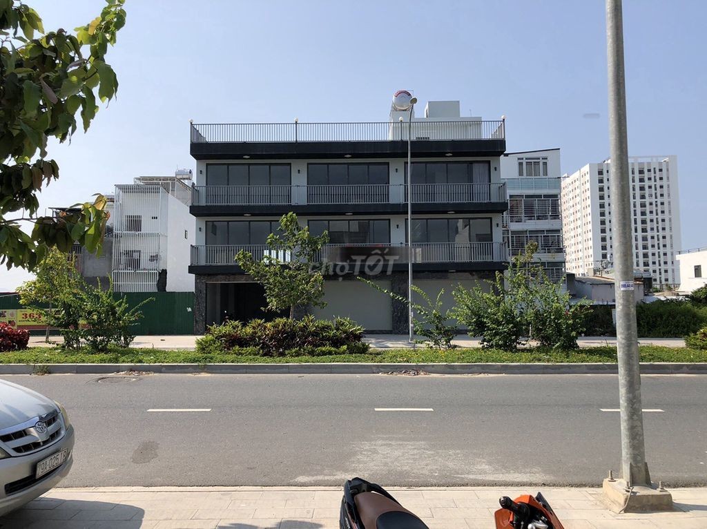 CHO THUÊ NHÀ ĐẸP Ở KINH DOANH 3 TẦNG NGANG 18M GIÁ 120 TRIỆU/THÁNG - Ảnh 4