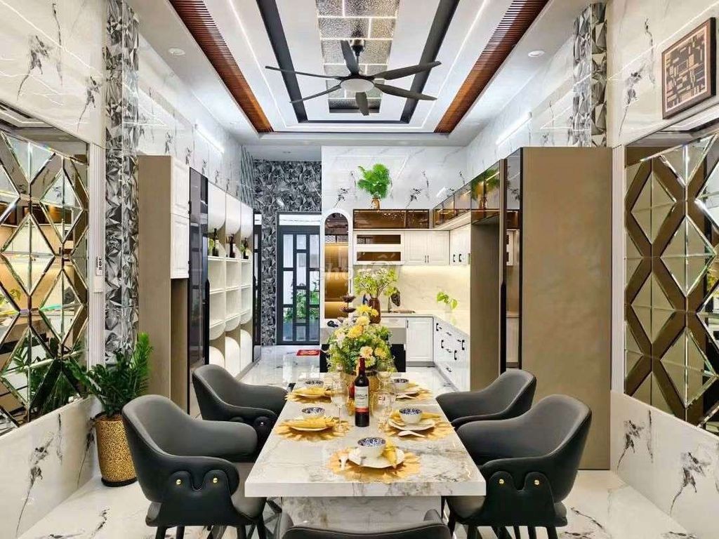 NHÀ 2 LẦU NỘI THẤT CAO CẤP - GẦN ĐH Y DƯỢC - Ảnh 8