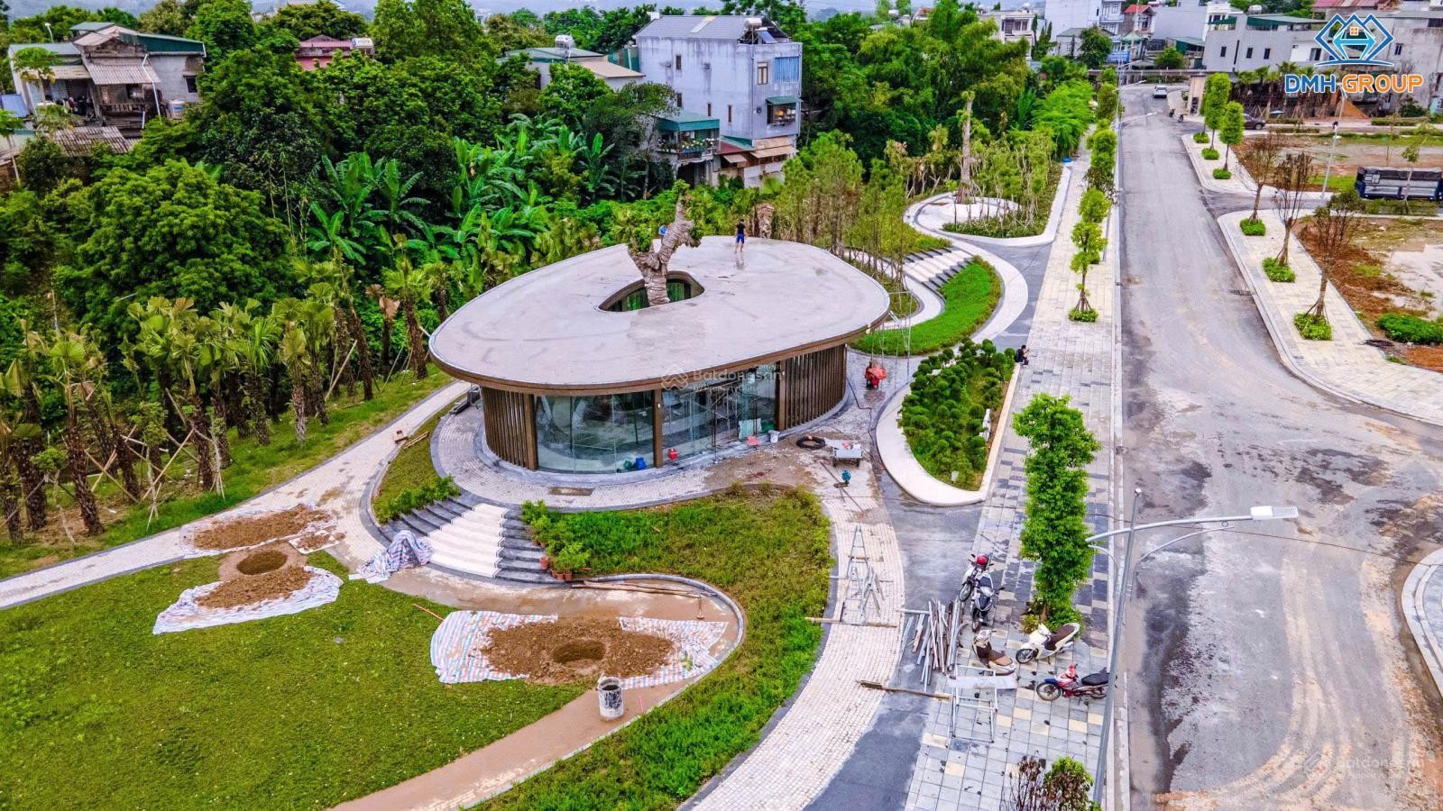 Chỉ 5.8 tỷ căn SH 102m2 kinh doanh sầm uất tại Times Riverside Tuyên Quang