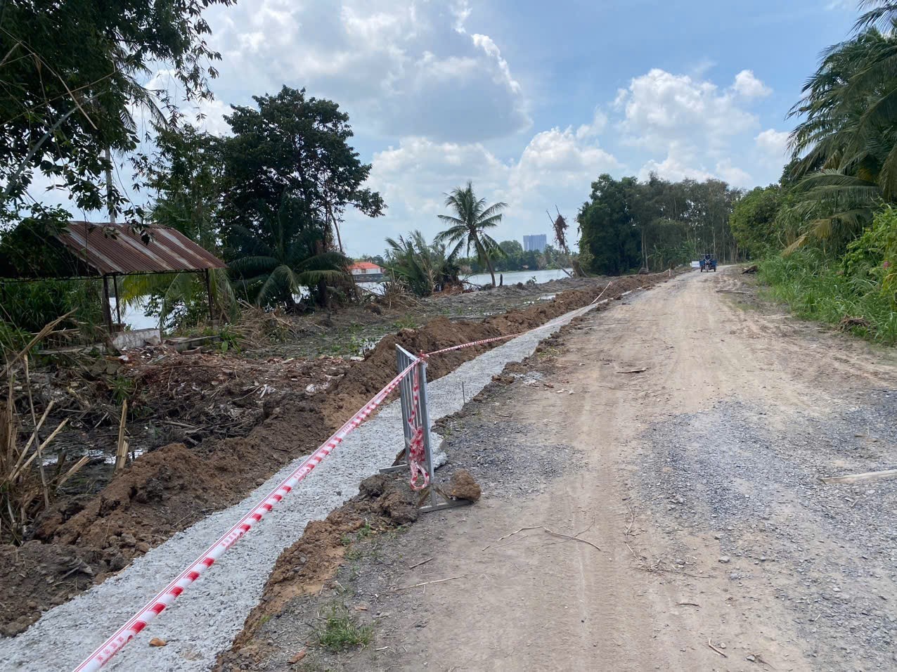 Bán Đất 368.3m2 có sẵn 305.3 m2 thổ cư giá 6.8 tỷ tại Xã Nhị Bình Huyện Hóc Môn TP. Hồ Chí Minh. Mặt tiền sông Sài Gòn - Ảnh 6