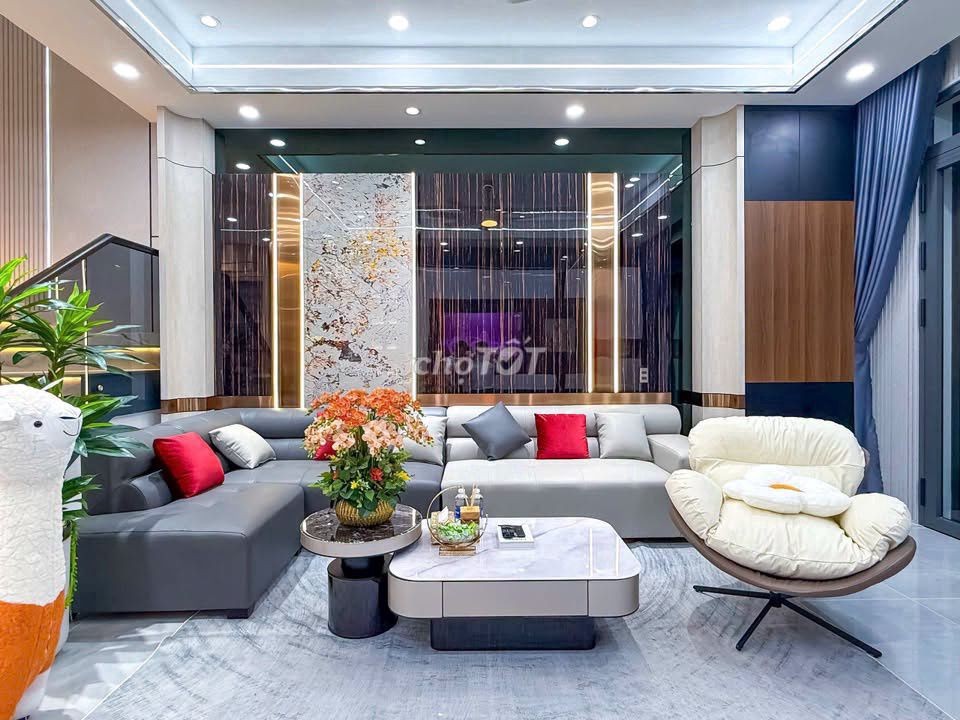 Bán nhà 3 tầng KDC Hồng Loan 6A 80m2 full nội thất cao cấp