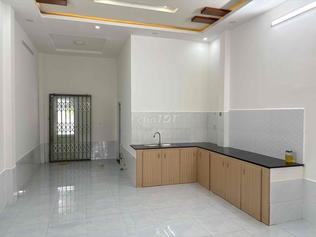 Nhà lầu rộng rãi sổ hồng gàn trường học kdc Phú An đối diện bv Hoan My - Ảnh 7