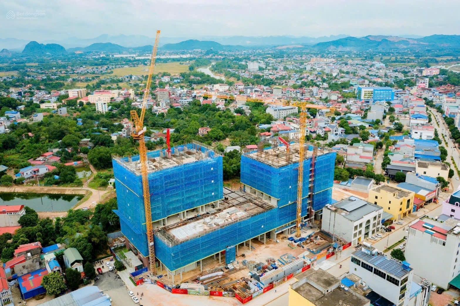 Quỹ căn ngoại giao Tháp đôi Diamond Hill Thái Nguyên - Bách Việt Group. Quà tặng tới gần 300 triệu - Ảnh 1