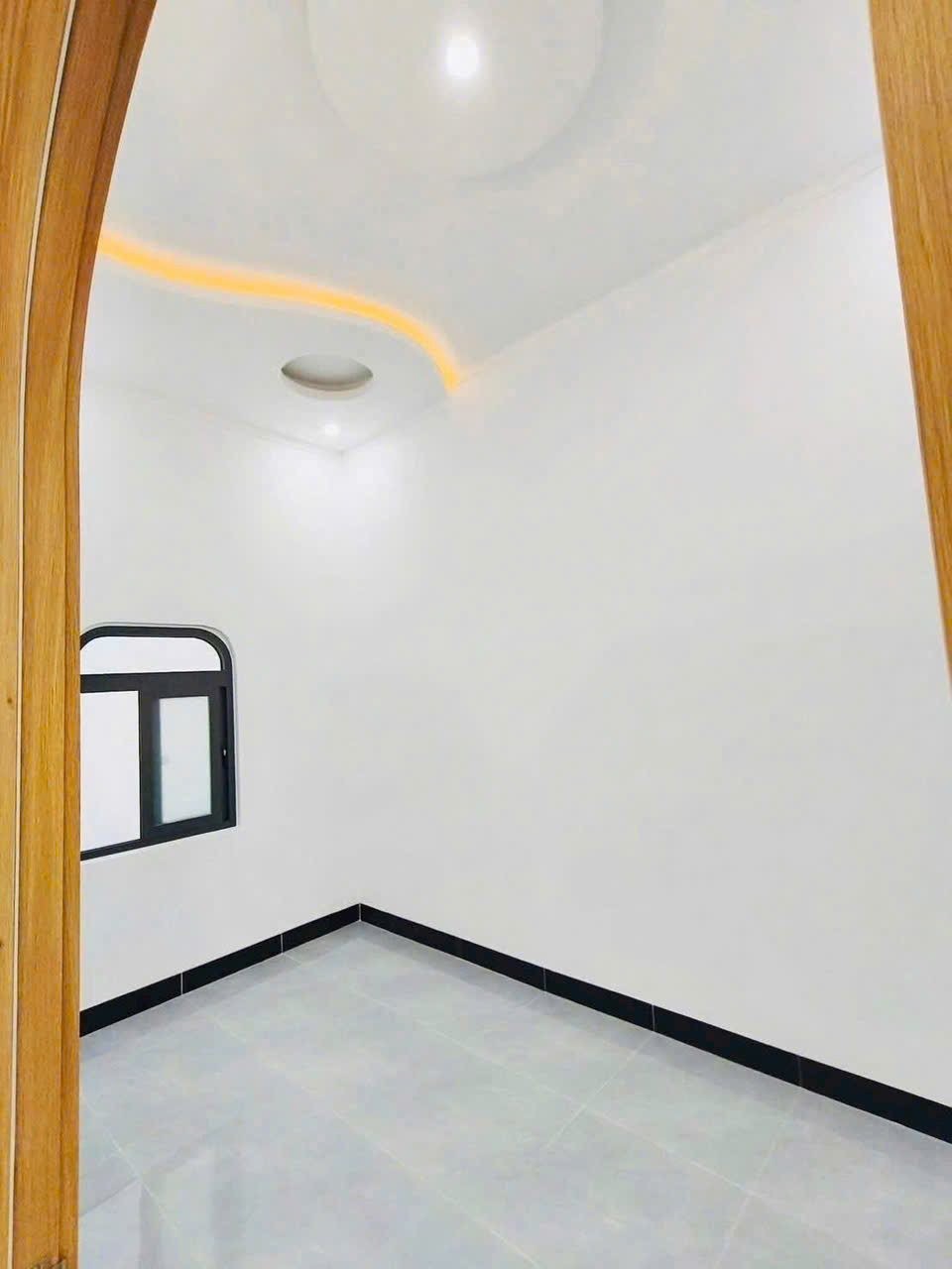 Bán nhà cấp 4 ngay cây xăng Thạnh Phú - 100m2 thổ cư đúng trả trước từ 300Triệu - Ảnh 2