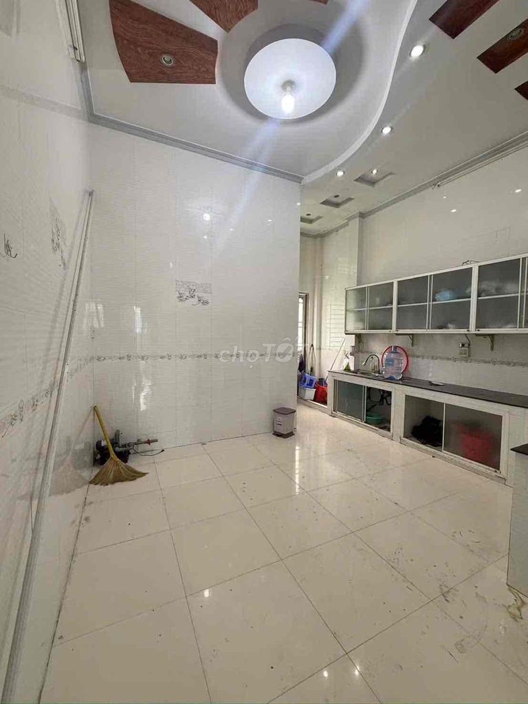 BÁN NHANH GIÁ RẺ NHÀ TRỆT LẦU SỔ HỒNG HOÀN CÔNG SỐ 155B5 HƯNG PHÚ - Ảnh 11