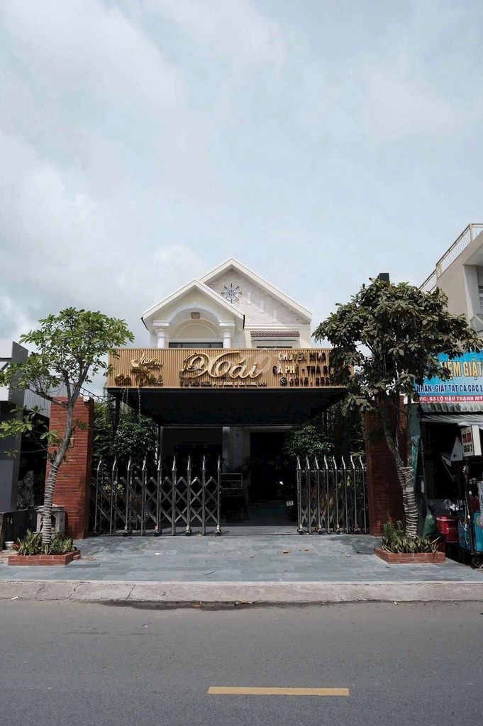 NHÀ MẶT TIỀN - ĐƯỜNG TRẦN CHIÊN