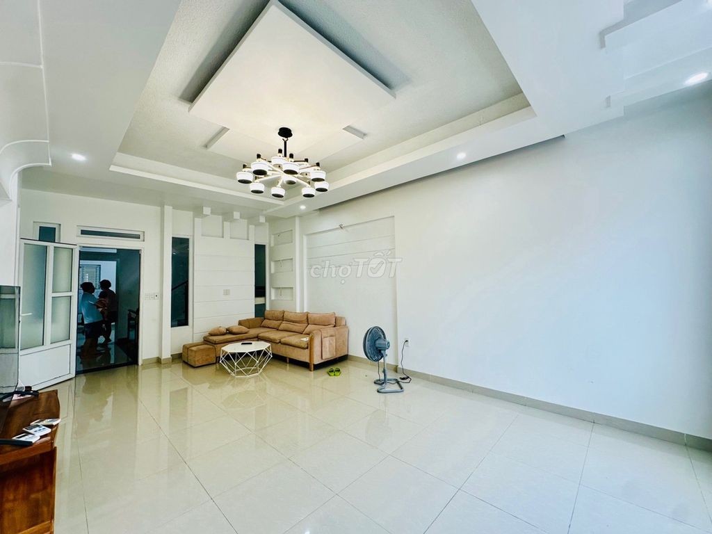 68m diện tích đẹp rộng mênh mông,kinh doanh tốt,oto ngủ trong nhà - Ảnh 2
