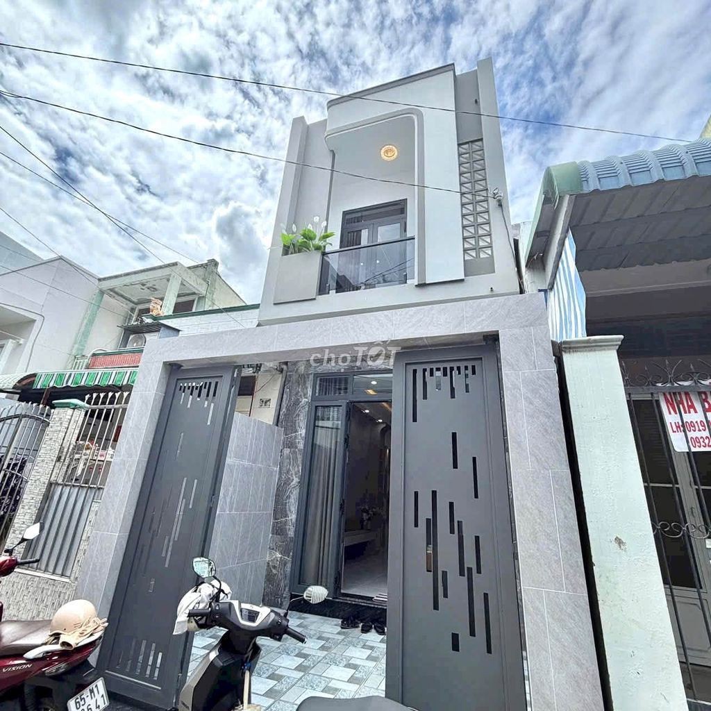 BÁN NHÀ TRỆT LẦU DT RỘNG HẺM 67 PHAN ĐĂNG LƯU GẦN VINCOM HÙNG VƯƠNG - Ảnh 2