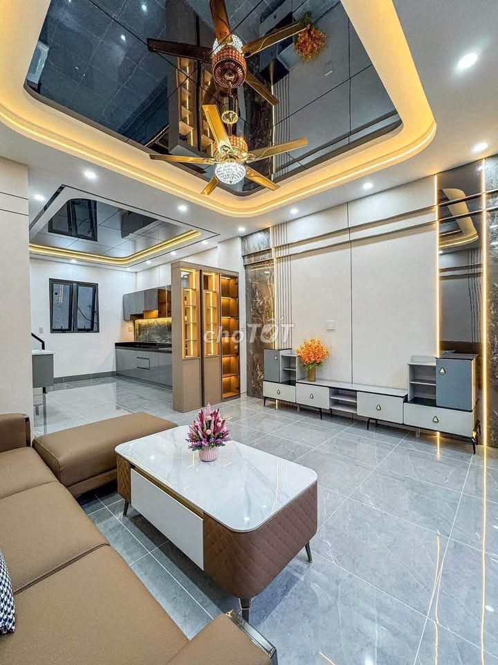 Bán nhà 1 trệt 1 lầu hẻm 386 Trần Nam Phú gần ĐH Y dược - Ảnh 1