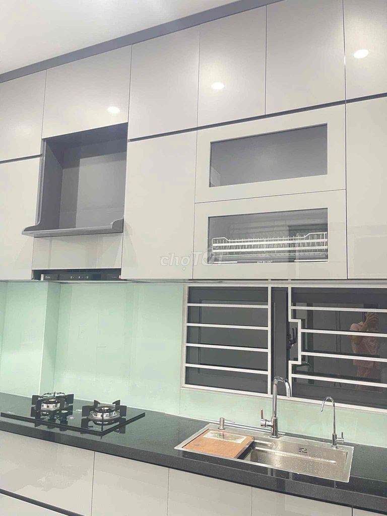 Bán nhà đẹp nội thất sang trong,sau nhà có dãy phòng cho thuê - Ảnh 3