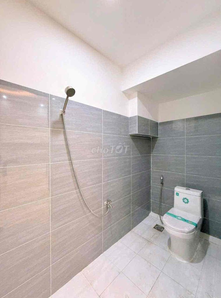 Nhà lầu rộng có sân đậu ô tô - Liền kề KDC Đại Ngân - Gần ĐH Y Dược - Ảnh 10