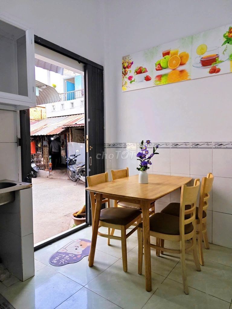 NHÀ 2 MẶT TIỀN ( TRƯỚC - SAU) – GIÁ CHỈ 1,690 TỶ! (CÒN TL)