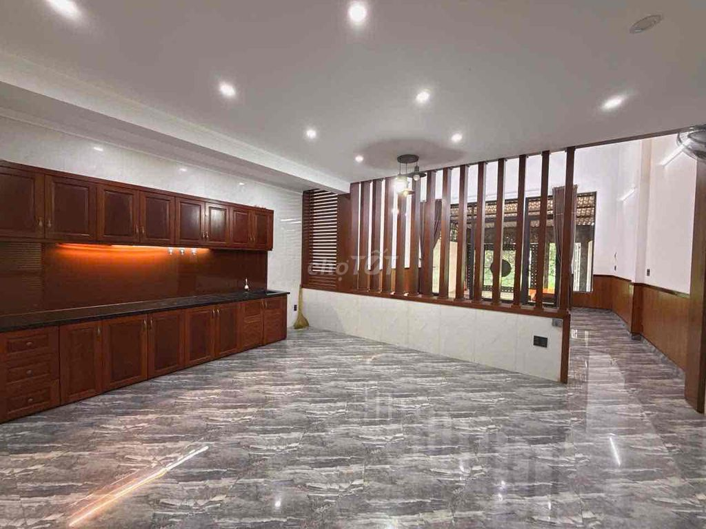 NHÀ GÁC LỬNG XÂY DỰNG KIÊN CỐ HẺM 266 Y MOAN ĐI VÀO (6x26) - Ảnh 6