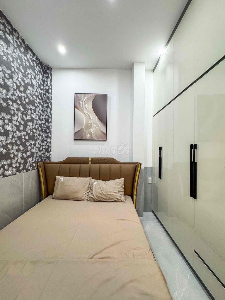 Nhà 1 trệt 2 lầu xây mới Full nội thất - Khu Dân Cư Hồng Loan 6A
