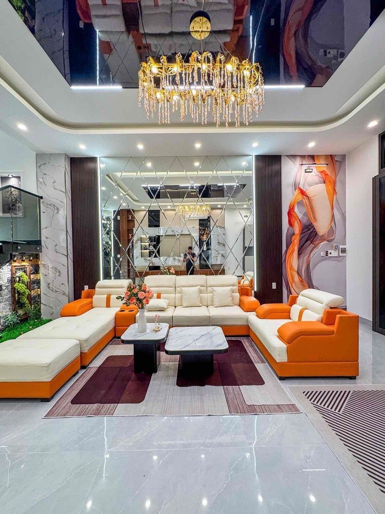 Nhà 1 trệt 2 lầu xây mới Full nội thất - Khu Dân Cư Hồng Loan 6A