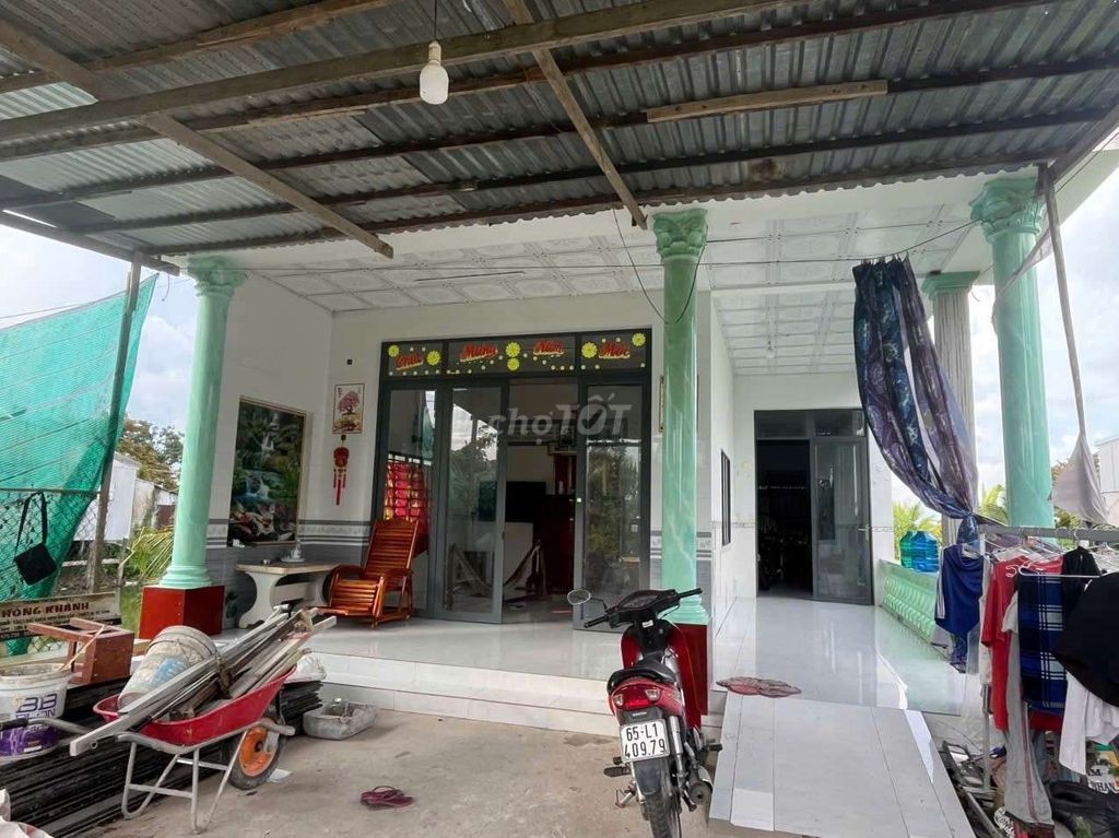 Nhà cấp bốn mặt tiền Kênh 6 - Ảnh 2