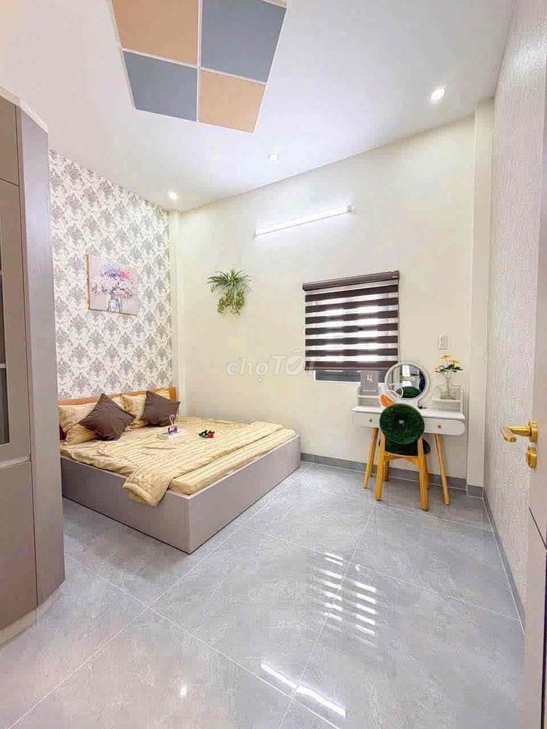 NHÀ TRỆT LẦU MỚI ĐẸP HẺM 146