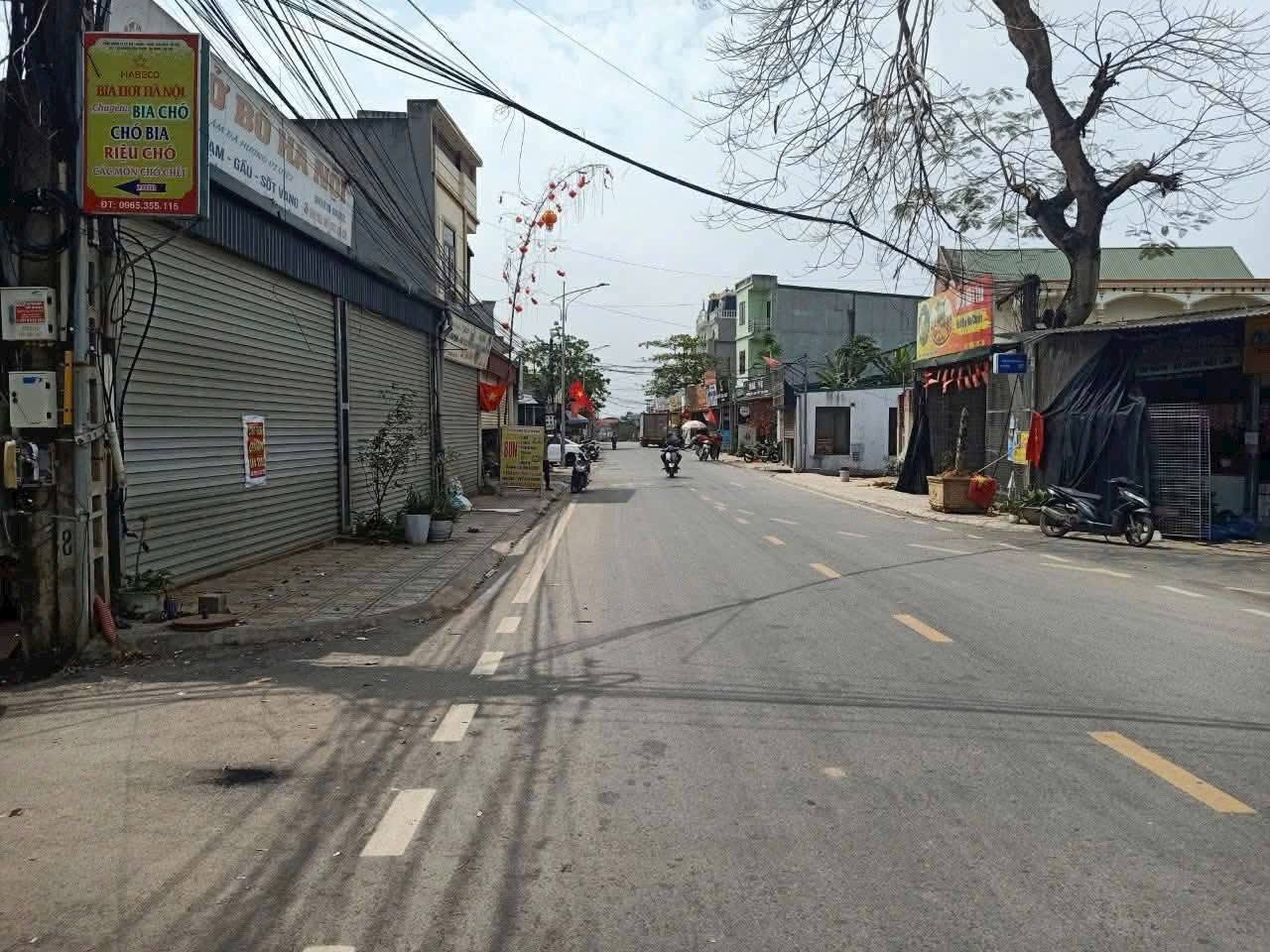 Gia đình cần tiền muốn bán nhanh ô đất gần 200m full thổ cư ở Khu 5 Thanh Đình. ( tặng nhà 2 tầng còn ở rất tốt )
