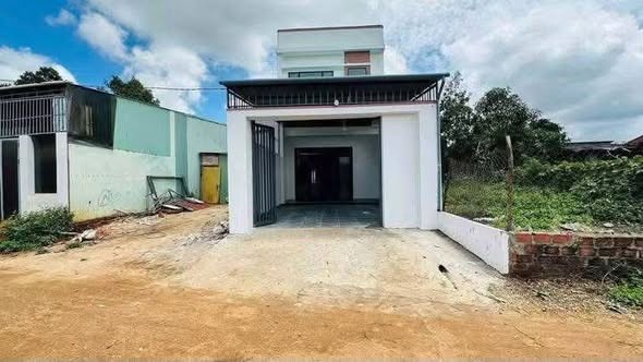 🏡🏡🏡 NHÀ 1 MÊ HẺM LÊ DUẨN THÔNG NGUYỄN CHÍ THANH - Ảnh 3