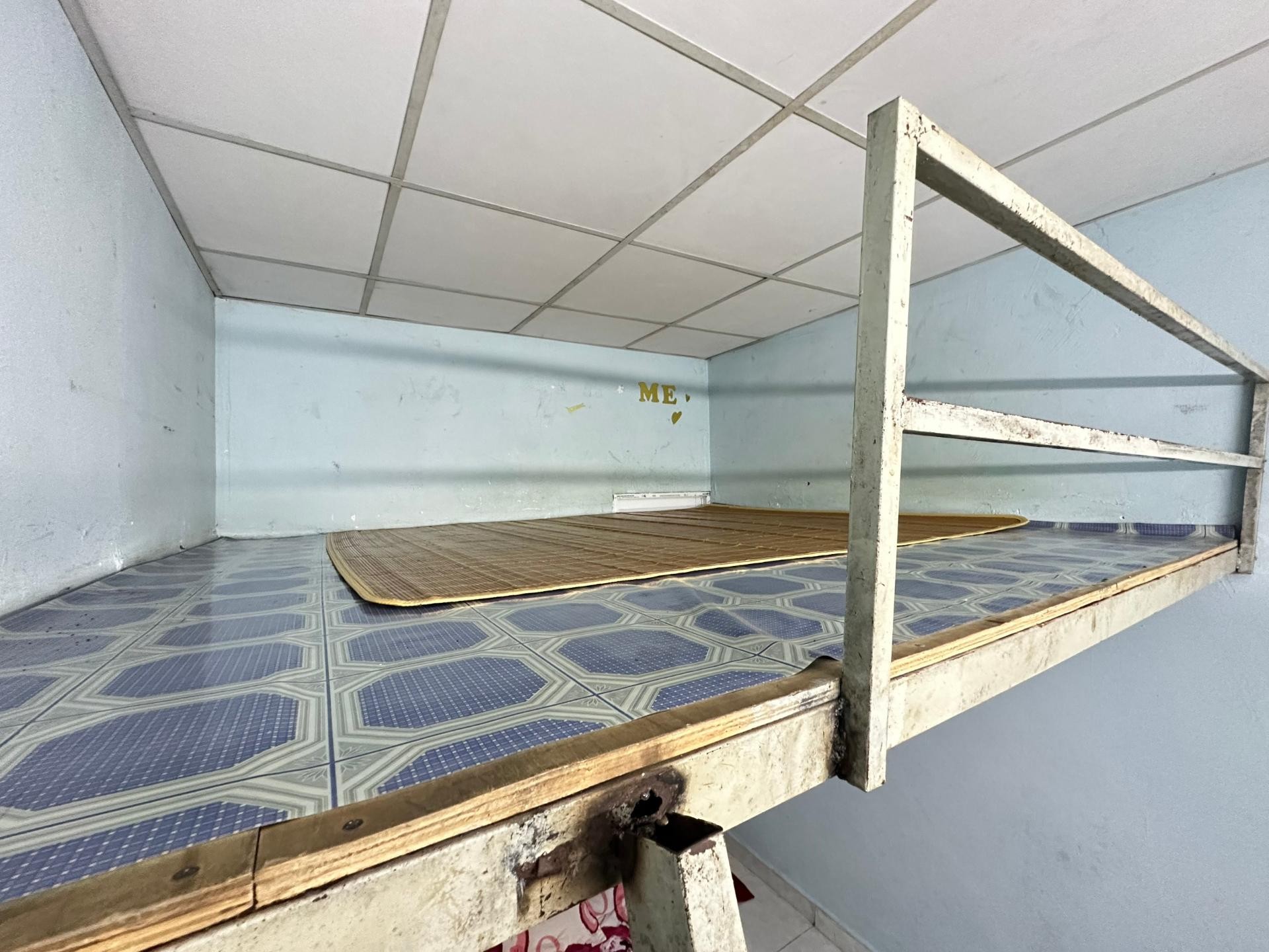 Phòng trọ Thoại Ngọc Hầu, P.Tân Phú - 18m² - 2tr7 - Có gác - Gần ĐH Văn Hiến