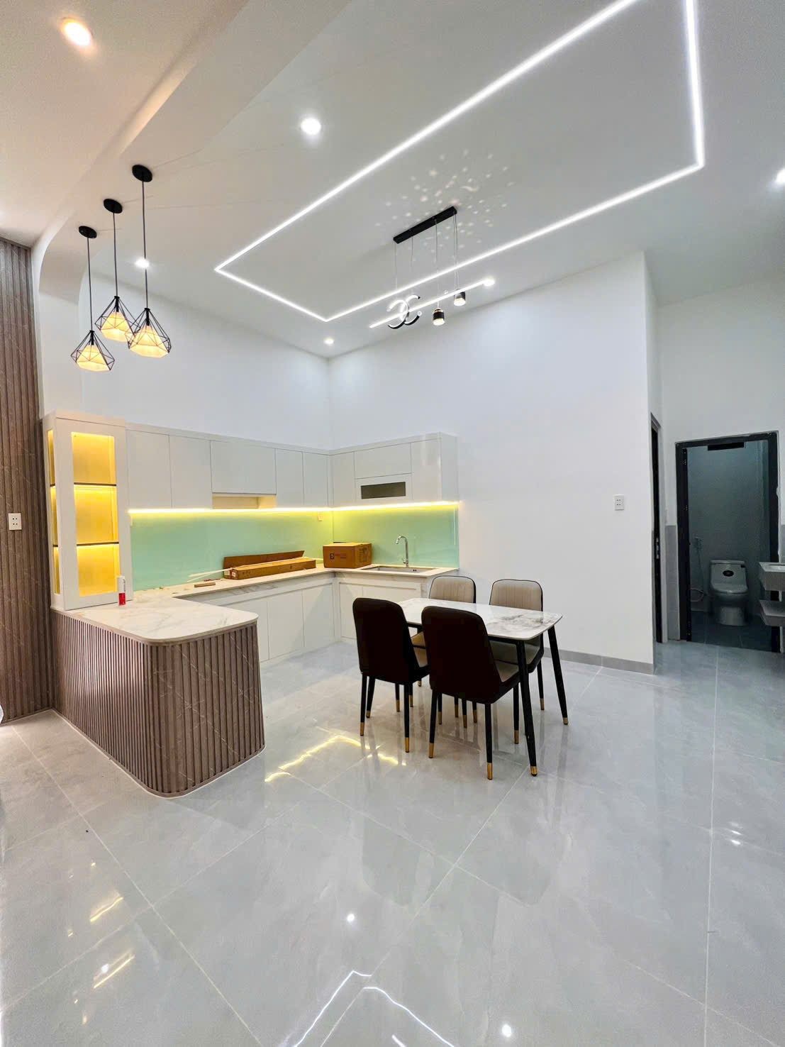 Gia đình cần chia tài sản bán gấp căn nhà lầu gần hành chính công Phường Tân Triều. Giá 1tỷ6. Trả trước 400Triệu nhận nhà - Ảnh 7