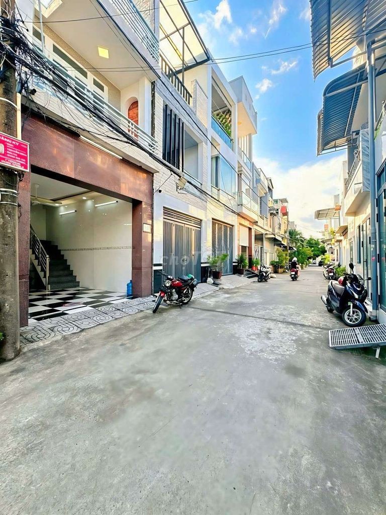 NHÀ TRỆT LẦU - HẺM 6M NGUYỄN VĂN CỪ - Ảnh 12
