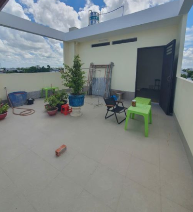 BÁN NHÀ 1 TRỆT 2 LẦU + SÂN THƯỢNG – KHU XẺO TRÔM, CÁCH UNG VĂN KHIÊM CHỈ 80M