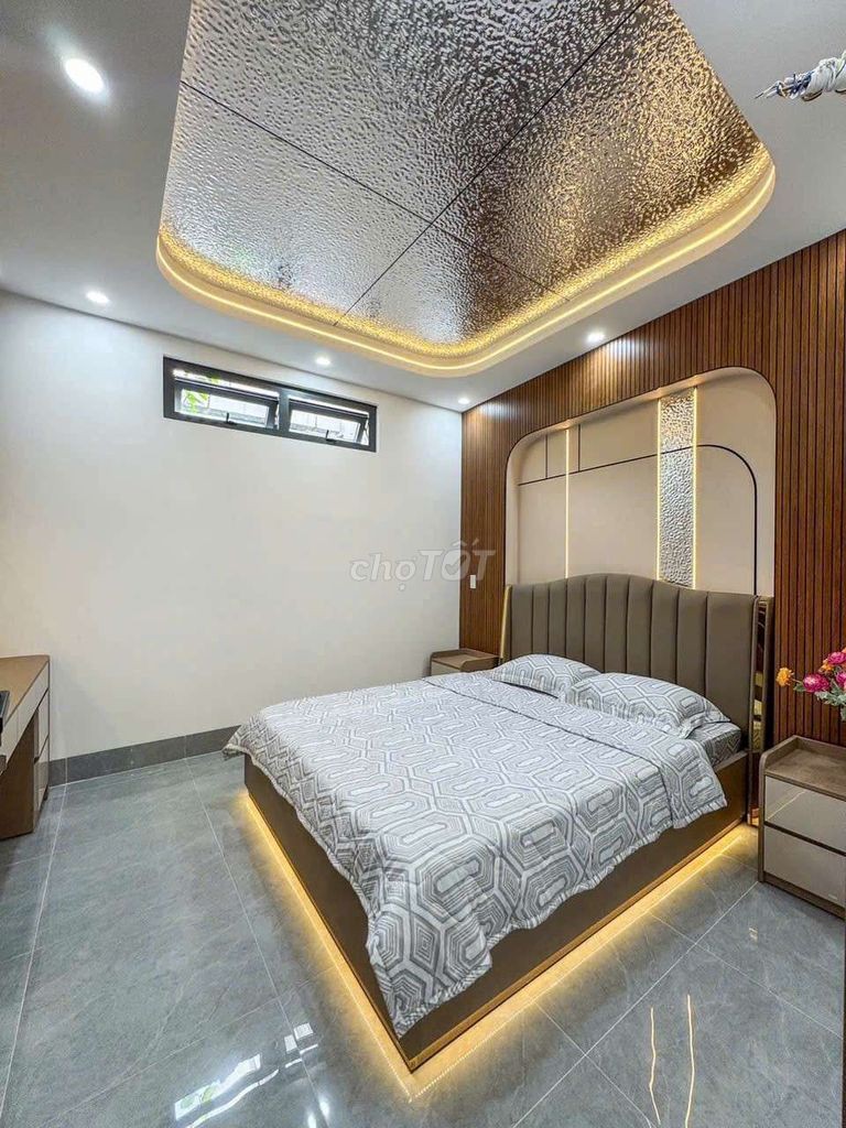 NHÀ ĐẸP NỞ HẬU - HẺM 52 HÙNG VƯƠNG - Ảnh 3