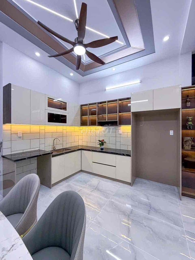 NHÀ LẦU MỚI XÂY LỘ Ô TÔ 3 PHÒNG NGỦ GẦN ĐẠI HỌC Y DƯỢC CẦN THƠ - Ảnh 1