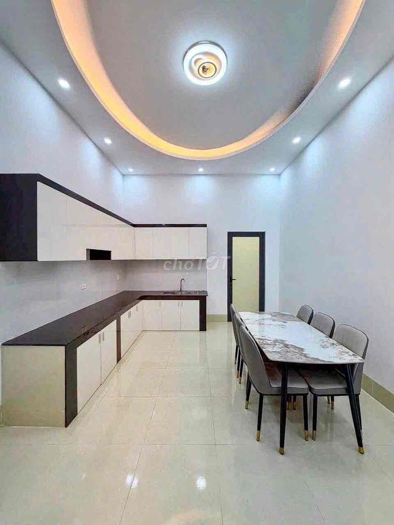 NHÀ LẦU CÓ SÂN ĐẬU Ô TÔ LIỀN KỀ KĐT ĐẠI NGÂN GẦN CHI CỤC THUẾ CẦN THƠ - Ảnh 4