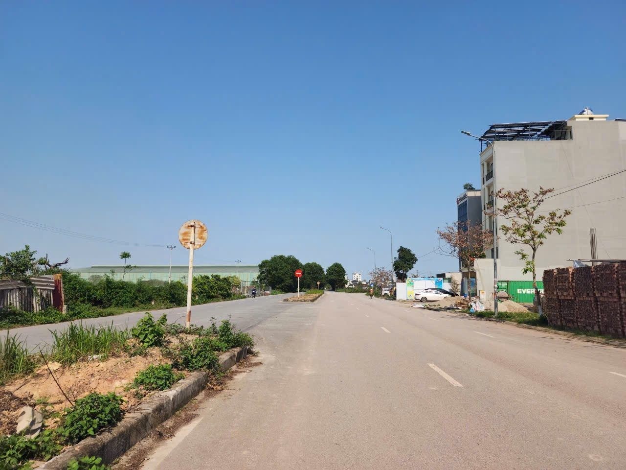 BÁN Ô ĐẤT NIỆM 2 ĐƯỜNG 19m NHÌN VƯỜN HOA LÀN 2 ĐƯỜNG 38