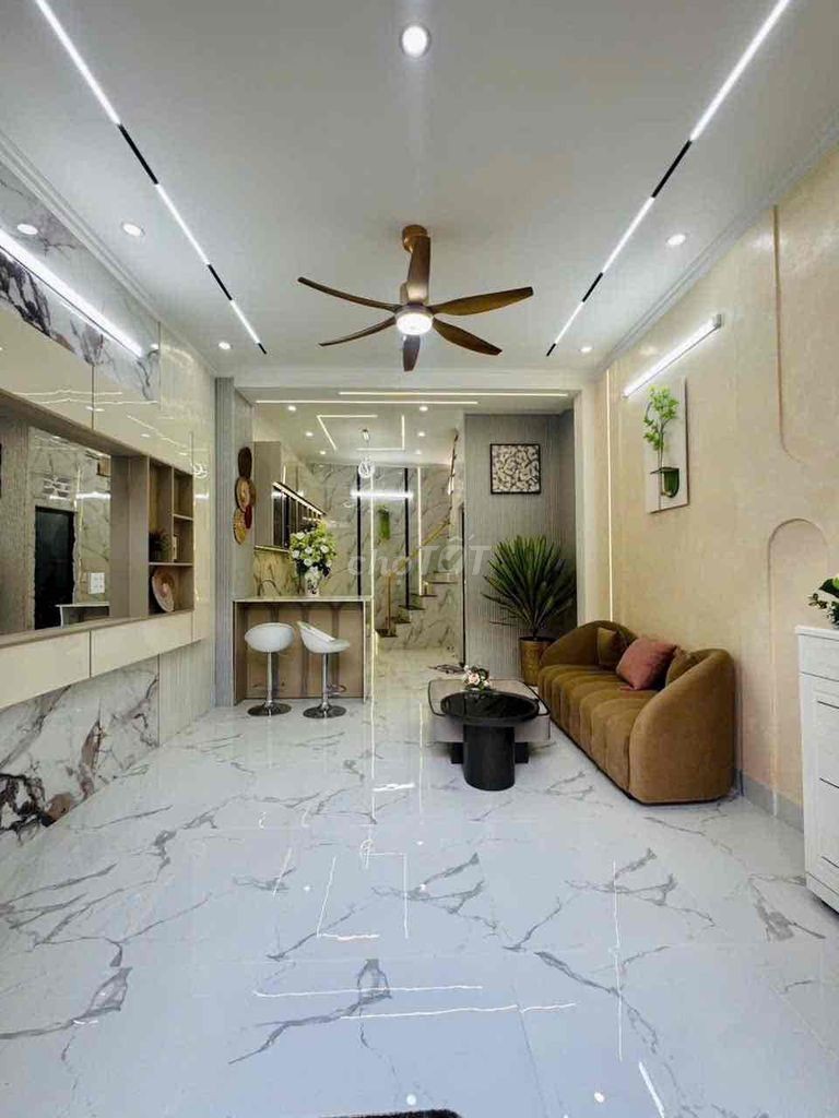 NHÀ 1 TRỆT 1 LẦU XÂY MỚI - FULL NỘI THẤT - HẺM 9 PHẠM NGỌC HƯNG - Ảnh 4